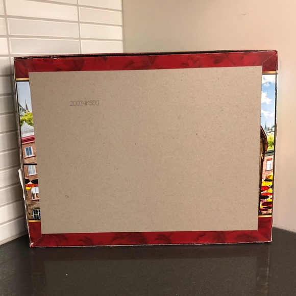 Surelox 500 pc umbrella puzzle - Picture 2 of 8